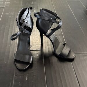 Chic Black Strappy Heels